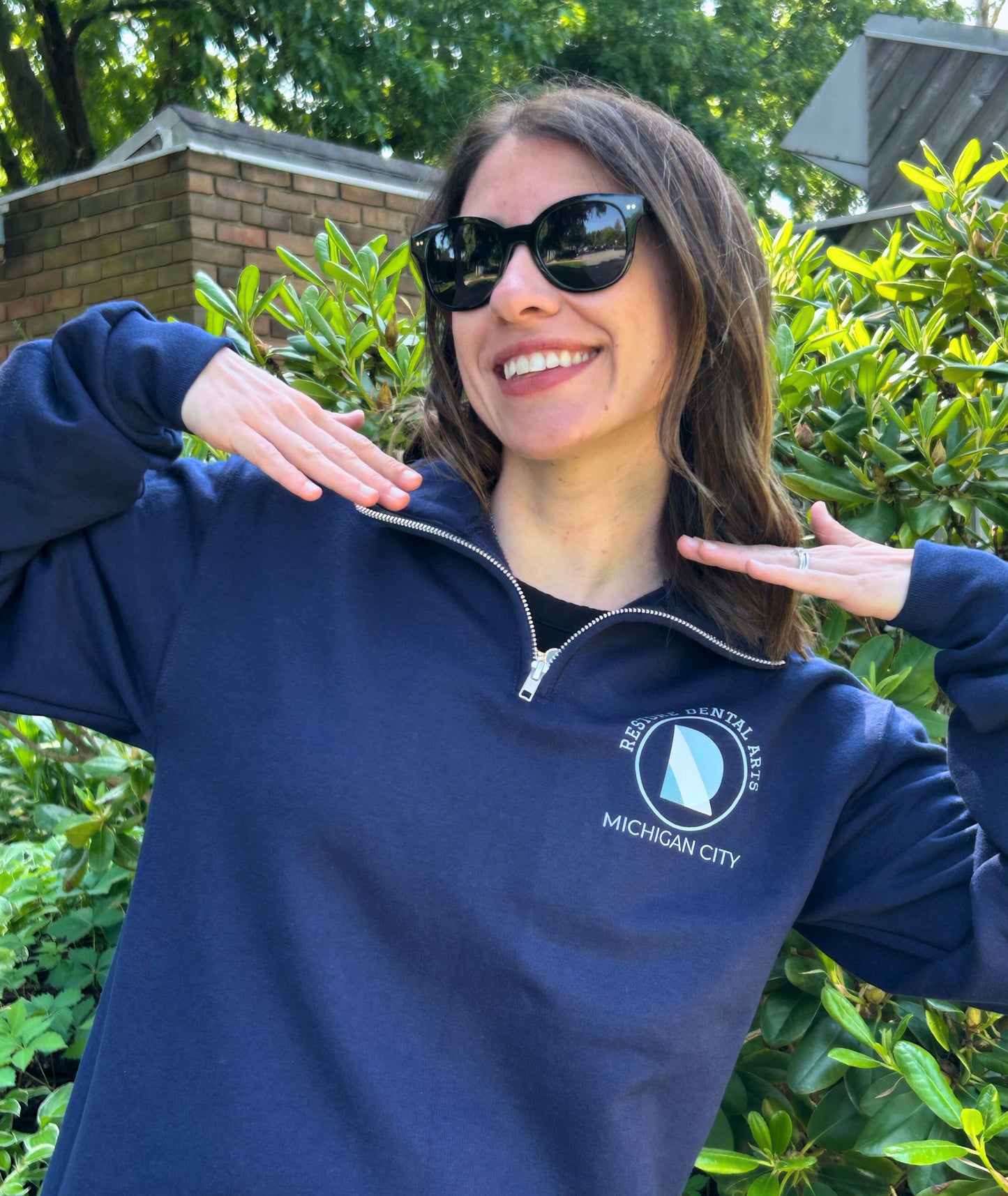 Unisex Logo Quarter Zip Fleece